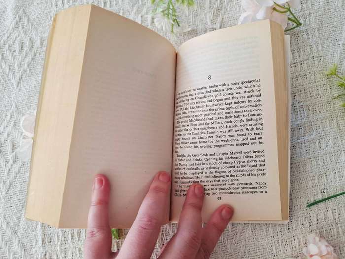 The bridesmaid AND To fear a painted devil by Ruth Rendell