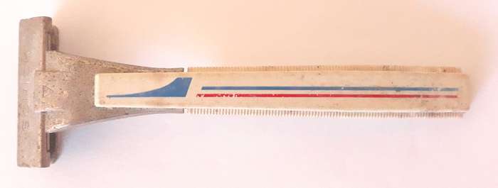 Vintage 1972 Schick Olympic Games Champion Injector Razor
