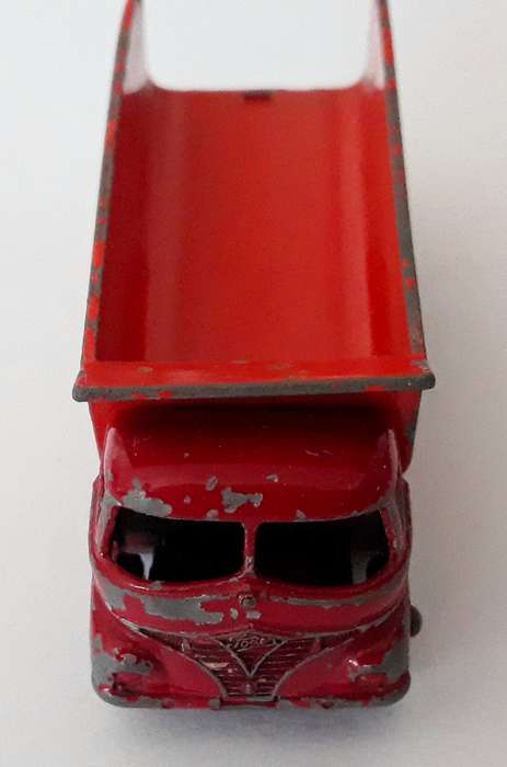 Vintage Lesney Matchbox No 17 Hoveringham 8 Wheel Tipper Truck