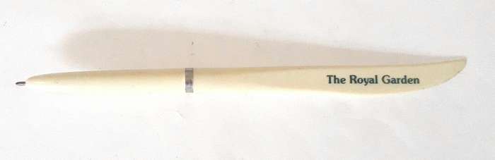 Vintage 1990s The Royal Garden Desk Pen
