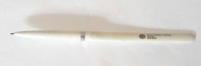 Vintage 1990s Xi'an Garden Hotel Desk Pen 1