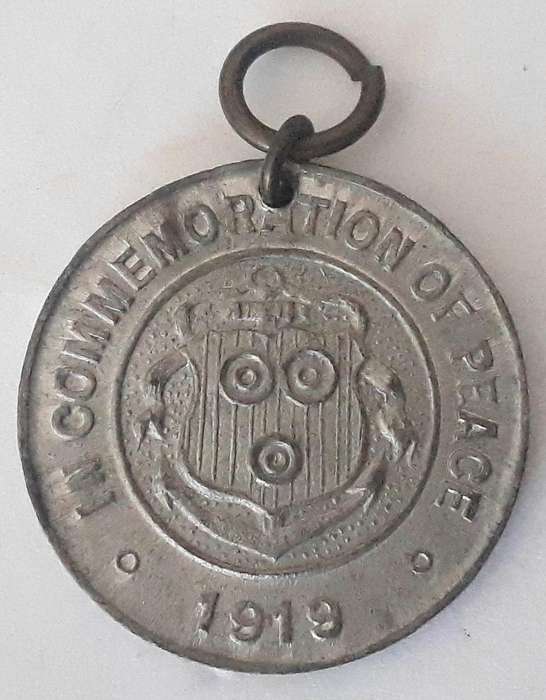 World War One 1919 Peace Medallion - City of Cape Town