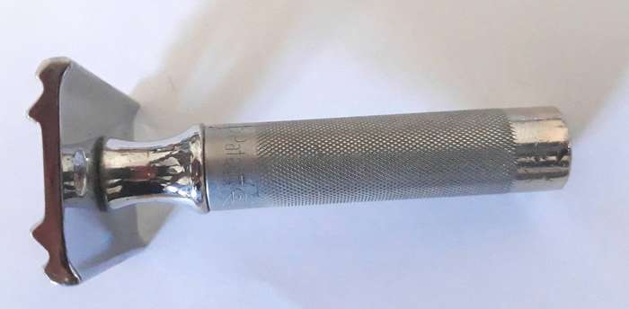 Vintage 1930s German Made Asan Safety Razor