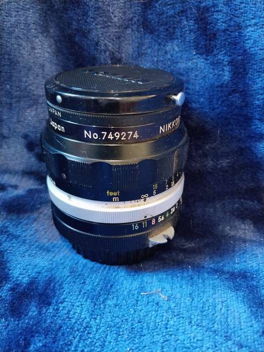 Nikon professional camera set
