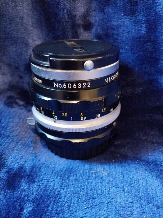 Nikon professional camera set