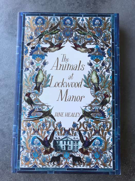 The Animals at Lockwood Manor by Jane Healey [Large Paperback: Excellent]
