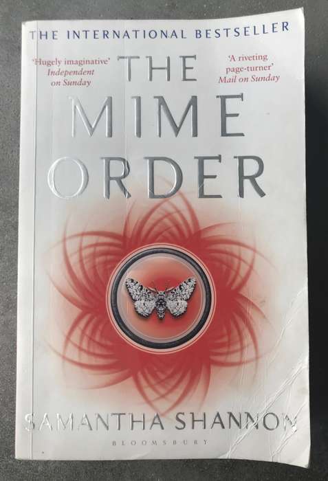 The Mime Order (Bone Season #2) by Samantha Shannon [Paperback: Average]