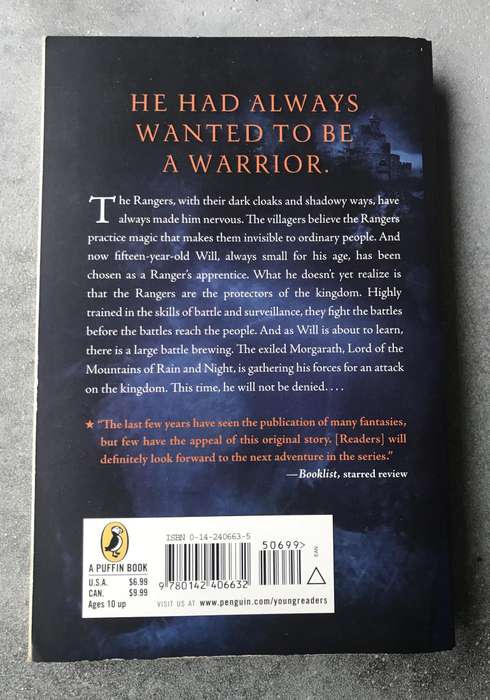 The Ruins of Gorlan (Ranger's Apprentice #1) by John Flanagan [Paperback: Excellent]