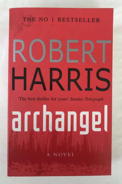 Archangel by Robert Harris [Paperback: Very Good]