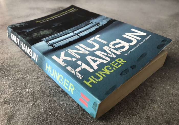 Hunger by Knut Hamsun [Paperback: Very Good]