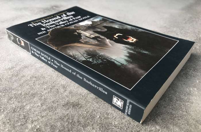 The Hound of the Baskervilles & The Valley of Fear by Arthur Conan Doyle [Paperback: Excellent]