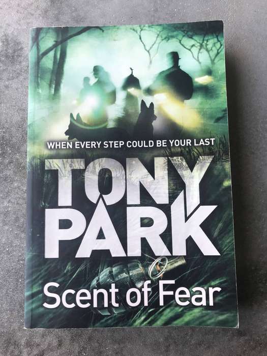 Scent of Fear by Tony Park [Large Paperback: Excellent]