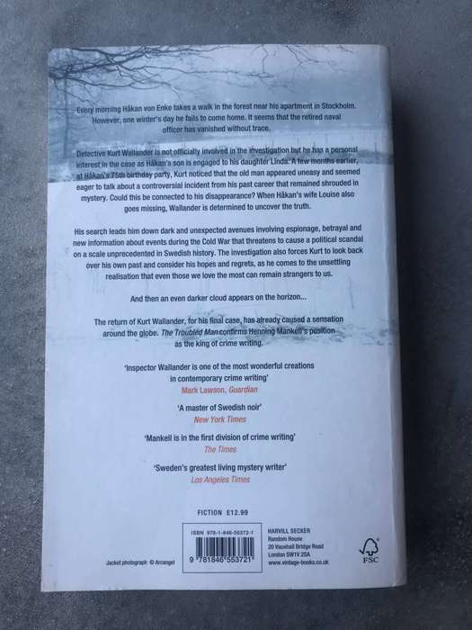 The Troubled Man (Kurt Wallander #10) by Henning Mankell [Large Paperback: Very Good]