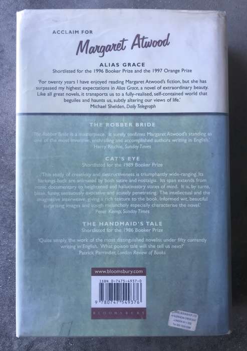 The Blind Assassin by Margaret Atwood [Hardcover: Very Good]