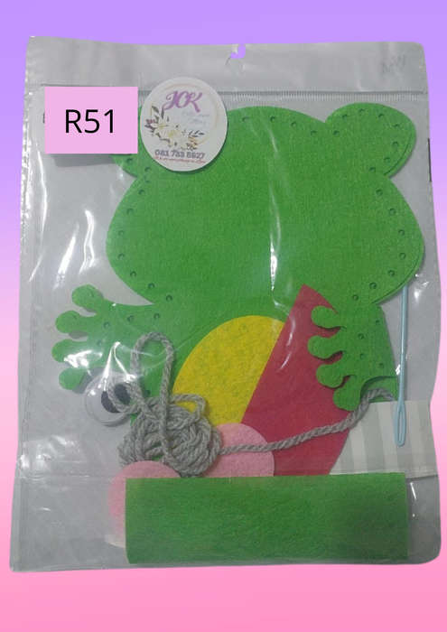 DIY hand puppet kit - frog