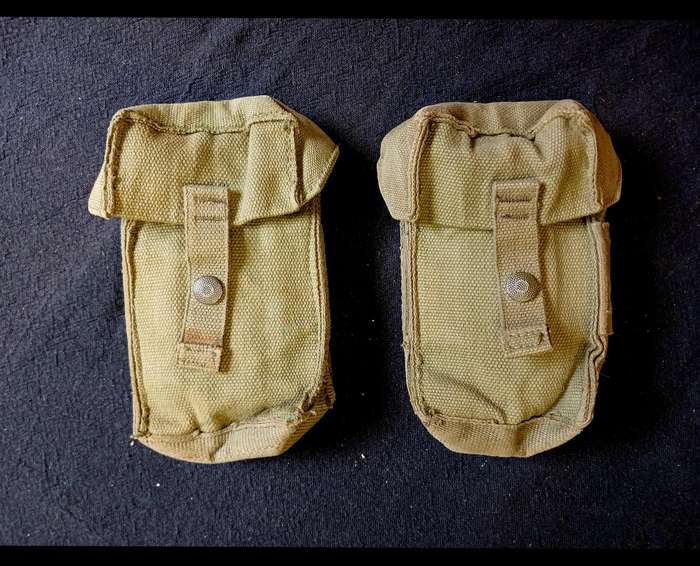 SADF Kidney, ammo and R1 ammo pouches on webbing belt