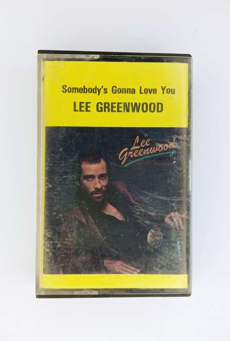 Lee Greenwood - Somebody Gonna Love You Cassette