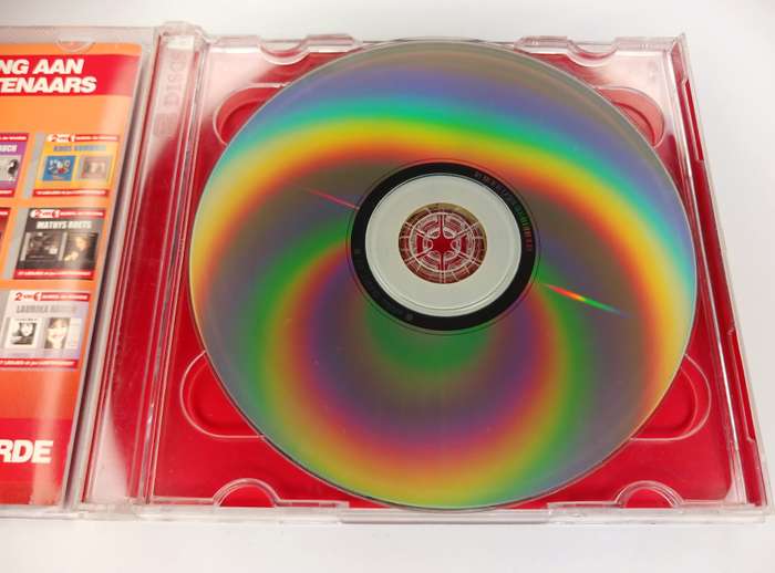 Valiant Swart Dubbel CD