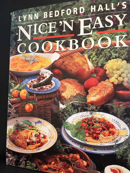 Nice 'n Easy Cookbook by Lynn Bedford Halls