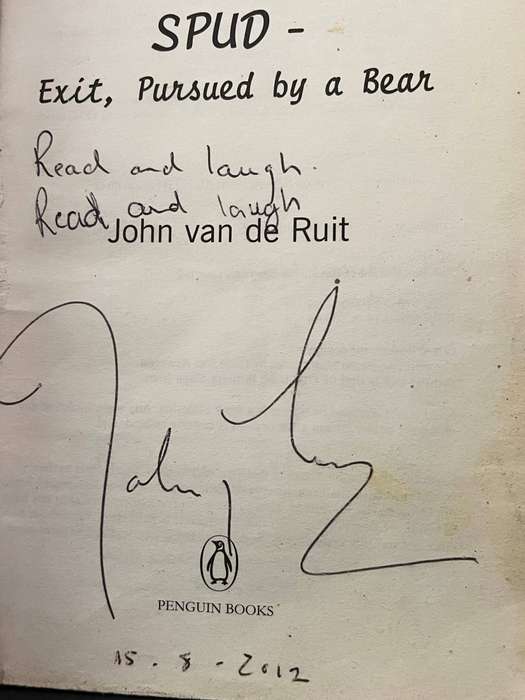 Spud - Exit Pursued by a Bear by John van de Ruit (SIGNED)