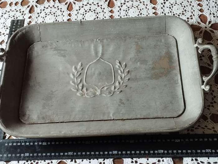 Tray Vintage metal tray French style
