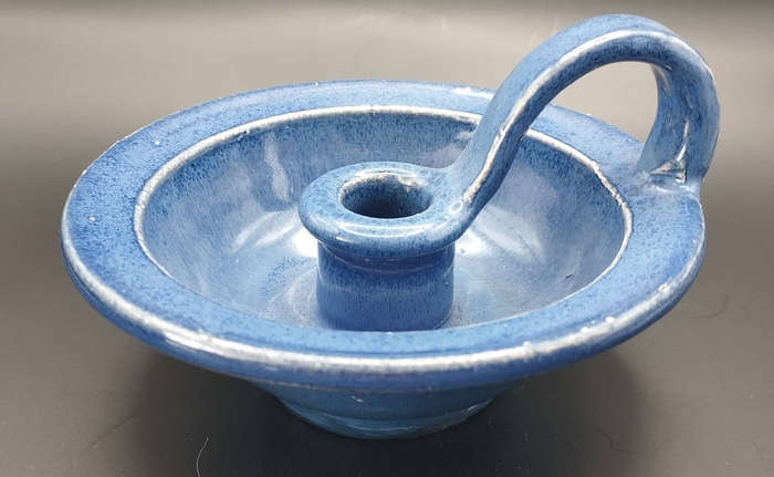 Ceramic candle holder