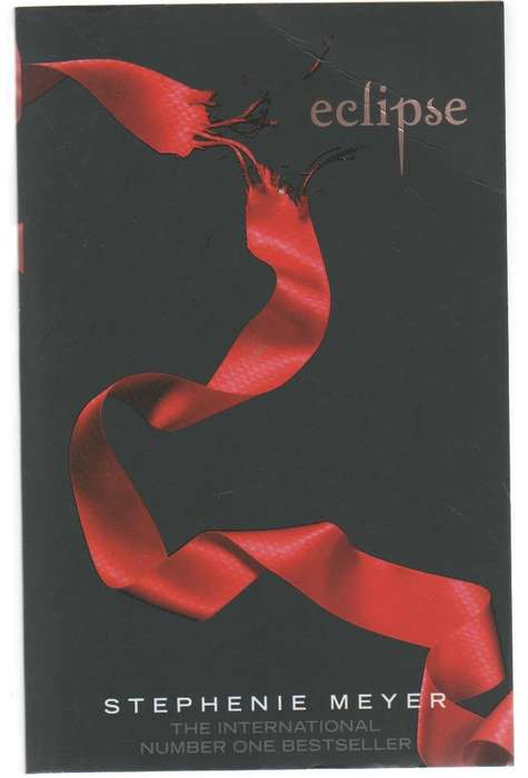 ECLIPSE - STEPHENIE MEYER (2008)