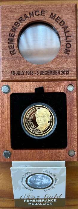 MANDELA GOLD COIN HALF OUNCE 24 KT GOLD "COLLECTORS ITEM" REMEMBERANCE MEDALLION