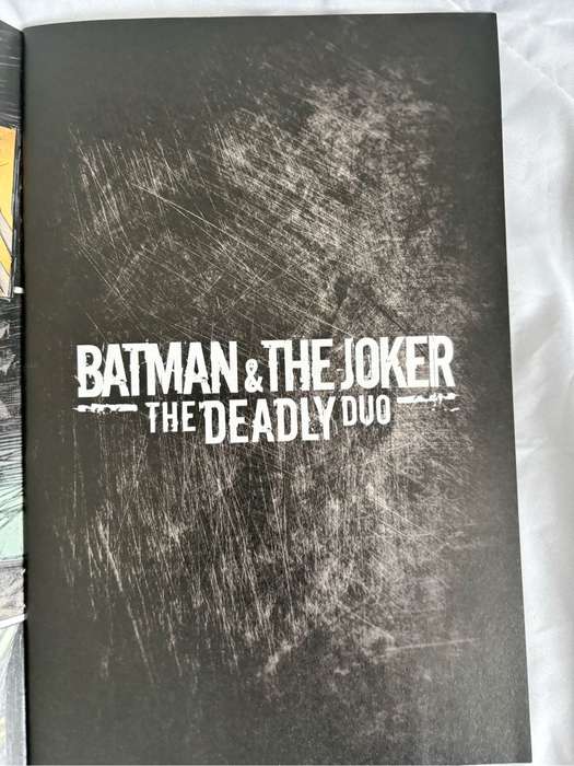 Two Comics Batman Superman the hunt begin for the infected, Batman & the Joker the Deadly Duo