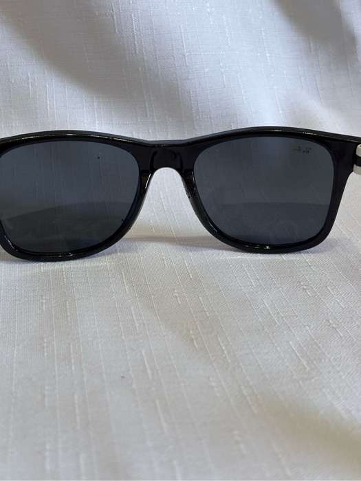 Ray-Ban Black and White Plastic Frame Cat Eye
