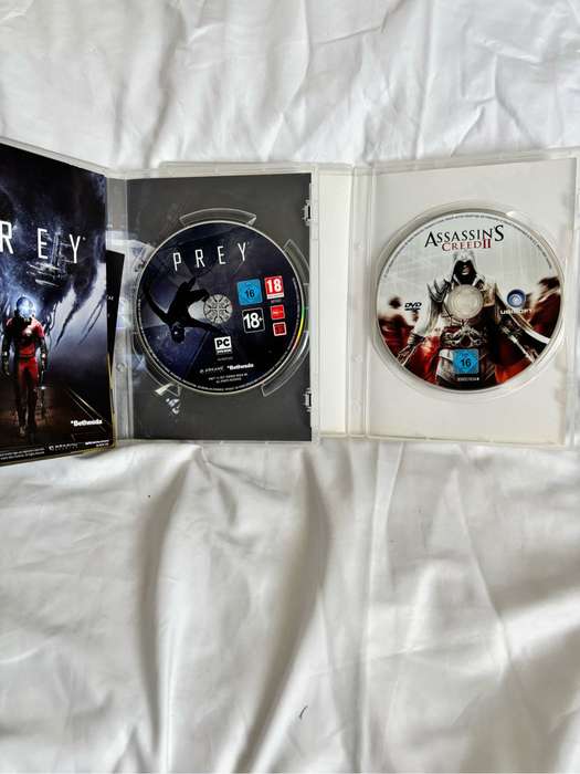 PC DVD Prey and Assassins Creed 2 Combo Games