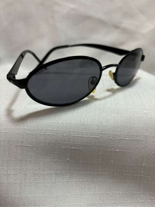 Sunglasses Metal Black 140  Oval Shape