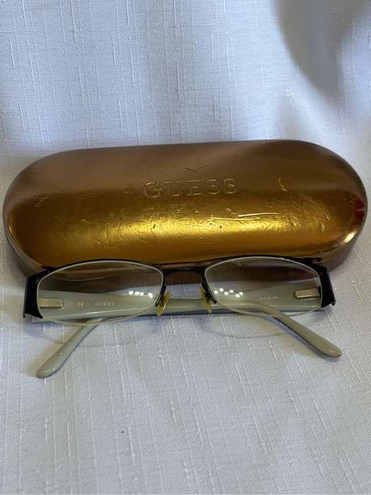 Guess Eyewear Frame and Gold Case Rectangle