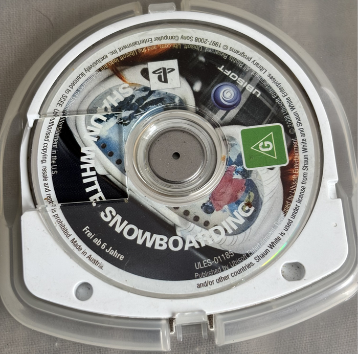 PSP x 3, Smash Court 3, Motor Storm Arctic Edge & Shaun White Snowboarding