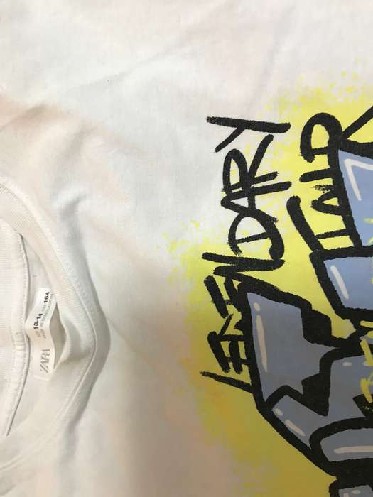 Zara Graffiti t-shirt 13-14years