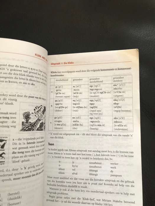 Kliek met Xhosa: n Xhosa Fraseboek by Beverley Kirsch