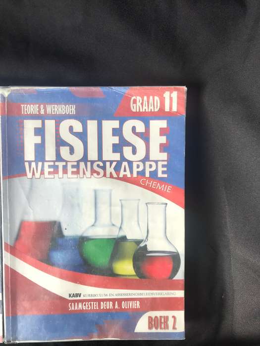 Graad 11 : Fisiese Wetenskappe Boek 1 en Boek 2 Teorie en werkboek