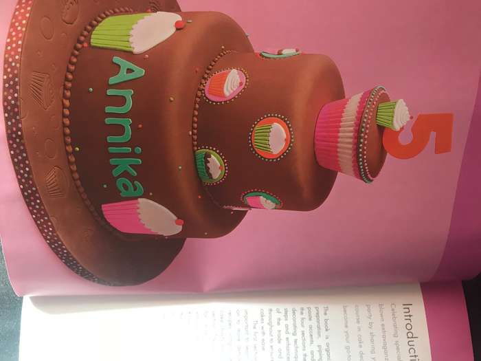 Complete Photo Guide to Cake Decorating by Autumn Carpenter more than 1000 large format color photos