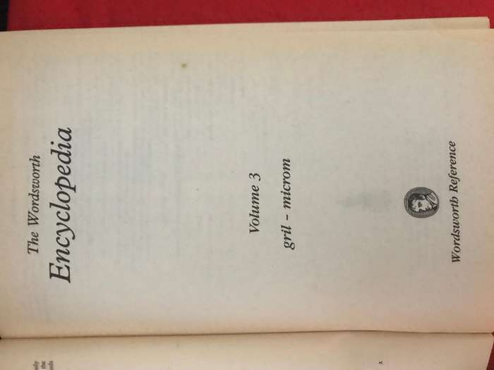 The Wordsworth Encyclopedia (5 volume) 1995
