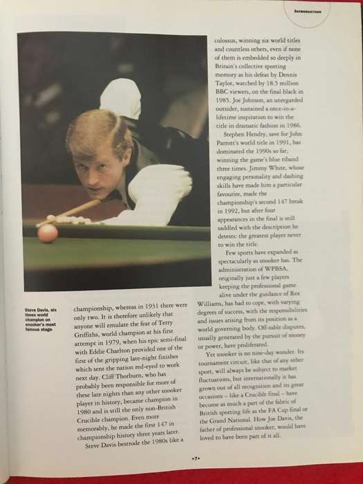 The Embassy Book of World Snooker - Hardcover Everton, Clive