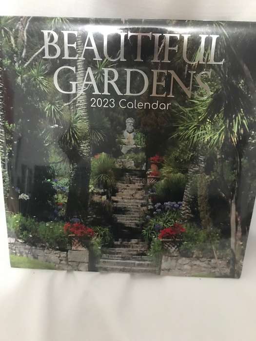Beautiful Gardens 2023 Calendar Sealed new