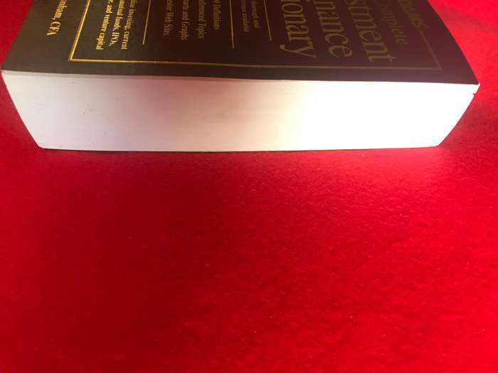 The Complete Investment and Finance Dictionary - Softcover Bonham, Howard Bryan