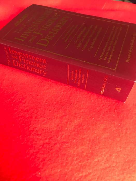 The Complete Investment and Finance Dictionary - Softcover Bonham, Howard Bryan