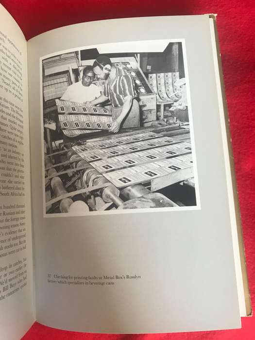 Metal Boxers 1933 to 1983 Author: Hocking, Anthony