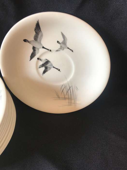 Johnson Brothers flying Geese England 11 saucers