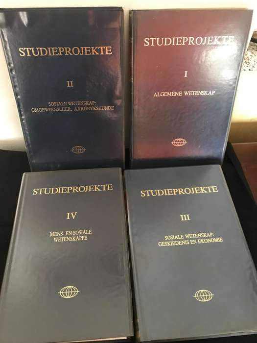 Studieprojekte Deel 1-4 Dr C.F Albertyn
