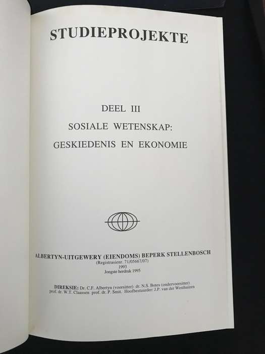 Studieprojekte Deel 1-4 Dr C.F Albertyn