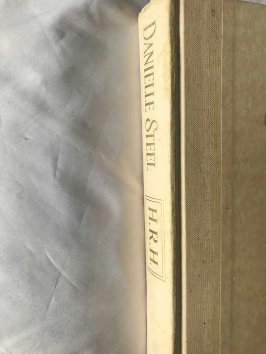 H.R.H. - Danielle Steel