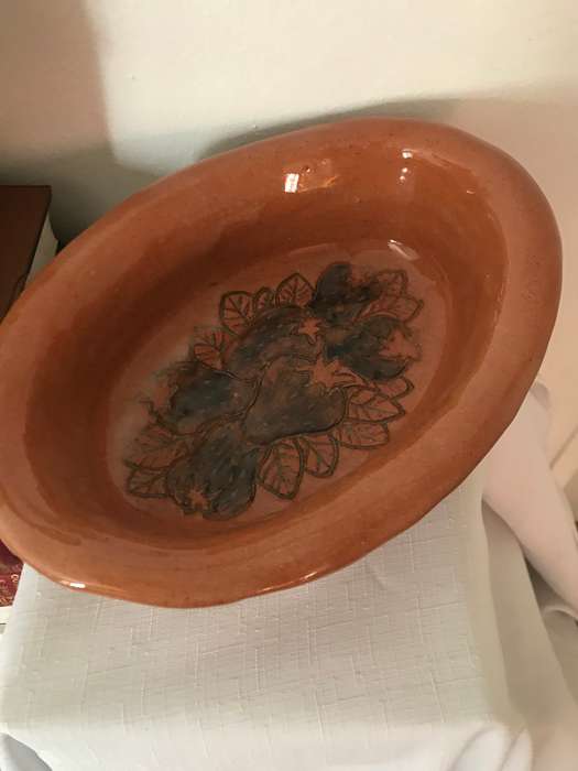 Pottery Bowl Glazed Etching Strawberries design inside