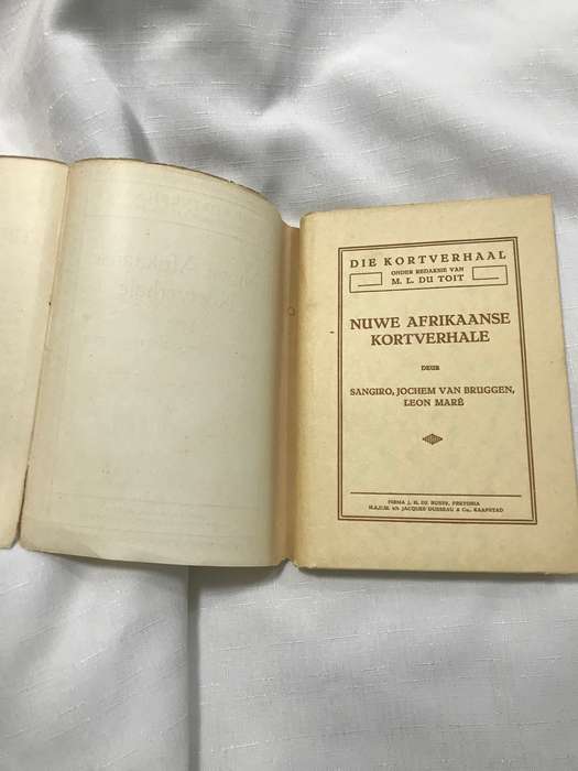 Nuwe Afrikaanse Kortverhale by Sangiro , Bruggen, J v. 1932